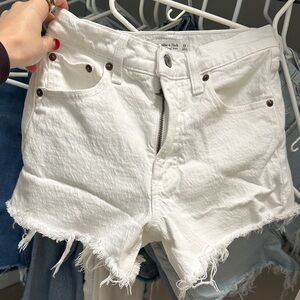Abercrombie 23 White Denim Women Shorts
